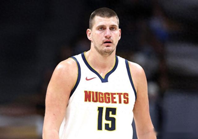 龙珠直播官网-独自带队轻取准三双 无解约基奇杀死MVP竞争悬念